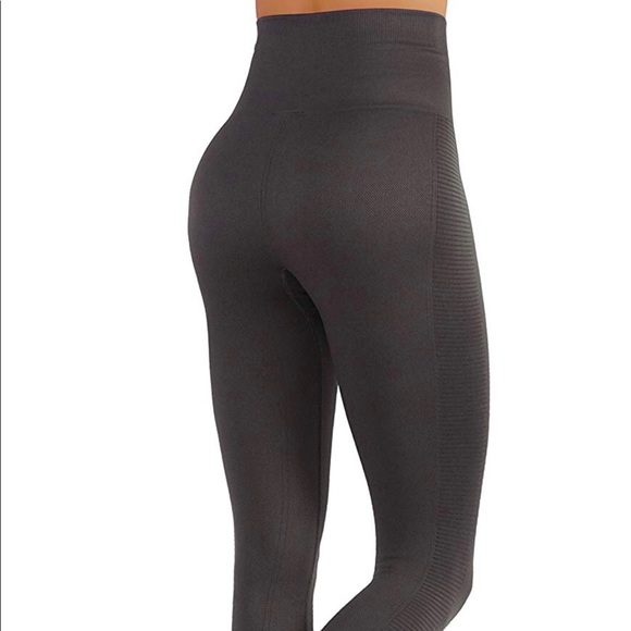 Gray High Waist seamless Workout dry fit Leggings - Picture 2 of 6